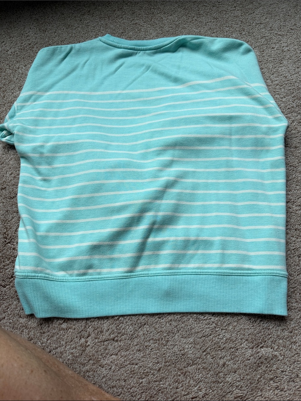 Vineyard Vines dream cloth crewneck-small - Picture 3 of 3